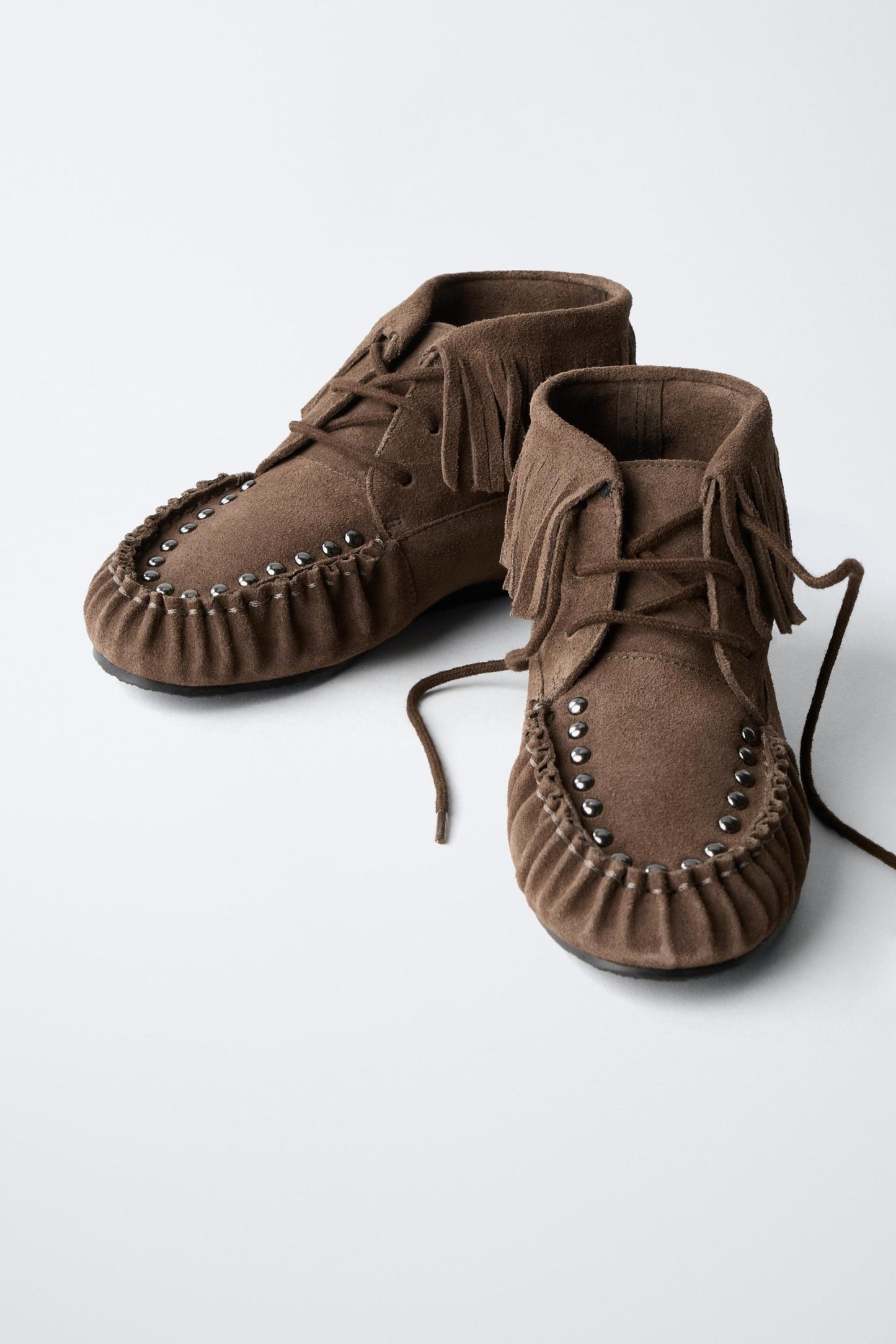LEATHER LOW ANKLE BOOTS WITH FRINGES (UK 13/7-9years old) – Image 5