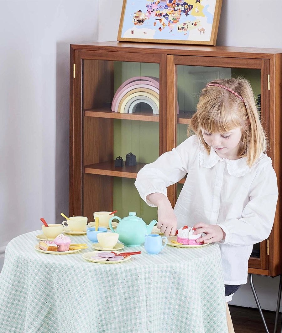 CASDON TEA SET ages 3+ -33piece – Image 3