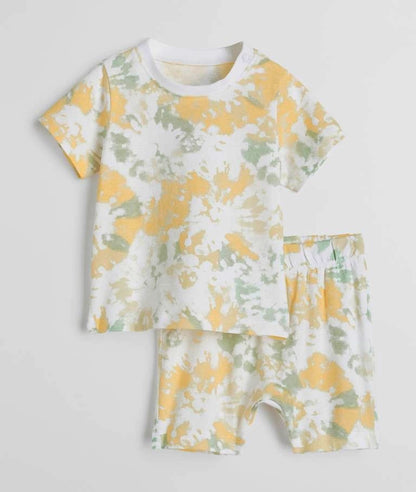 Tie-dye-patterned Pajamas