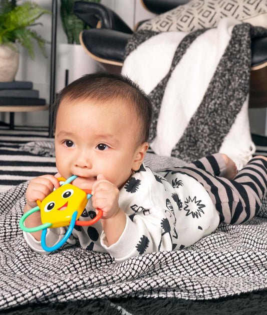 Baby Einstein Ocean Explorers Soothing Star Teether & Rattle Toy Age 0+ Months – Image 2