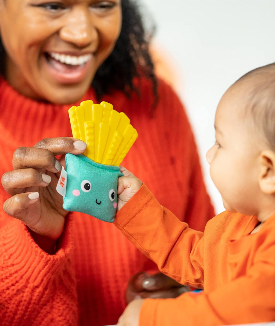 Bright Starts Side of Smiles French Fry Teether Toy 3 month+ – Image 3