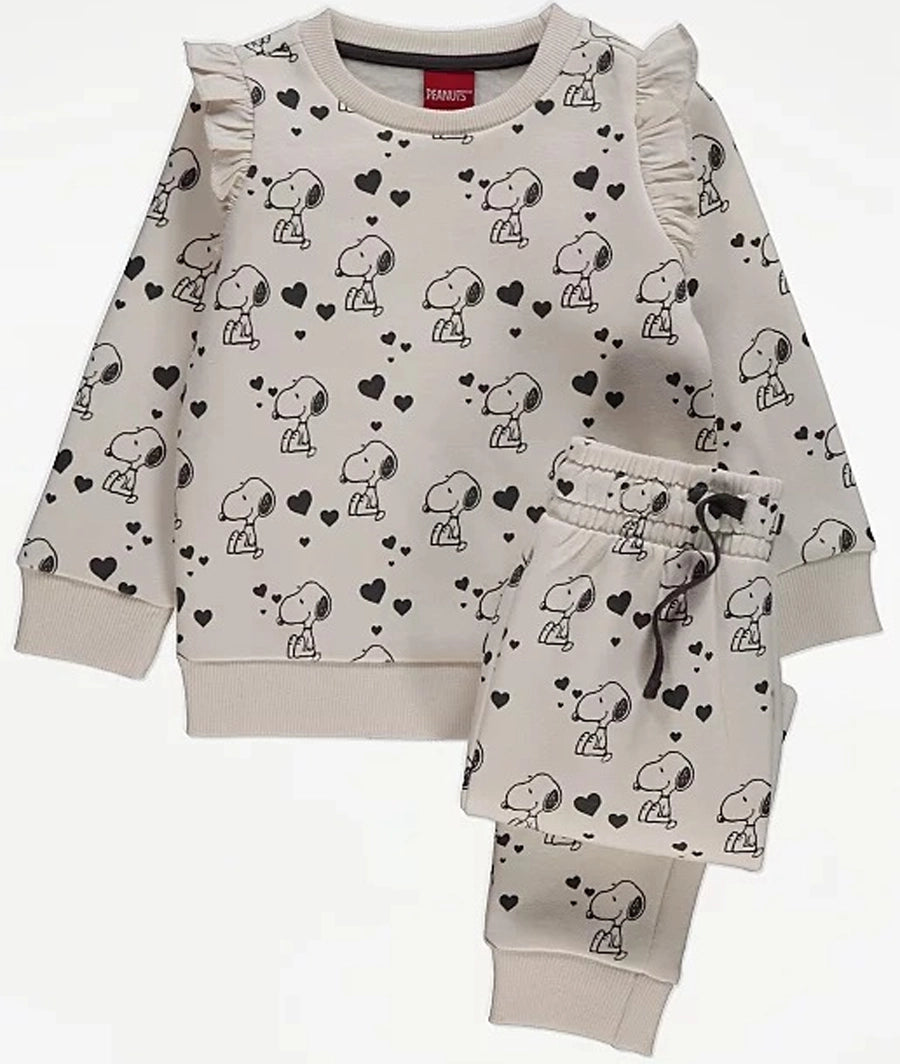 Peanuts™ Snoopy Cream Sweatshirt and Joggers Outfit
