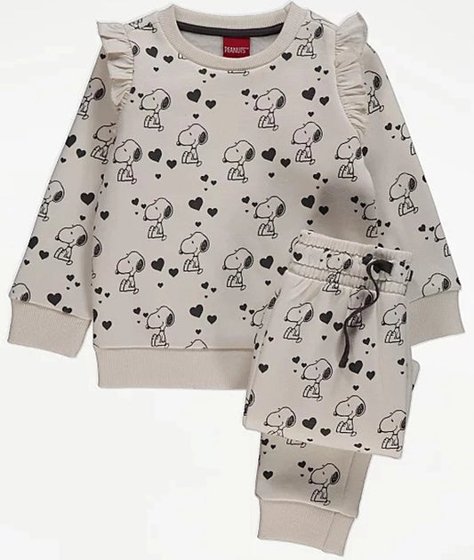 Peanuts™ Snoopy Cream Sweatshirt and Joggers Outfit